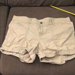 ANA khaki shorts size 32/14